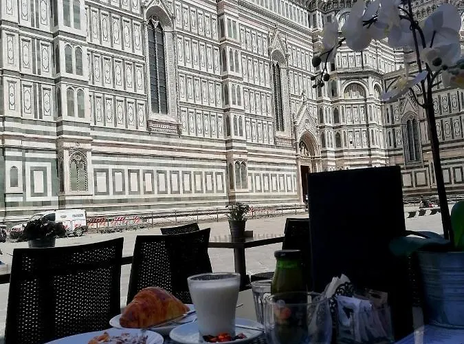 Lady Luna 4* Флоренция