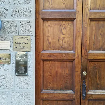 Lady Luna Bed and breakfast