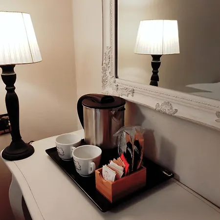 Lady Luna Bed and breakfast 4*