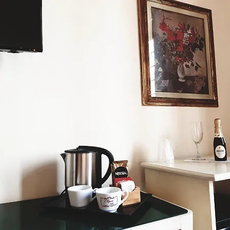 Alojamento de Acomodação e Pequeno-almoço Lady Luna