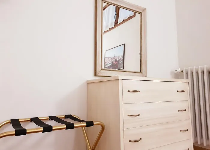 Lady Luna Bed and breakfast 4*